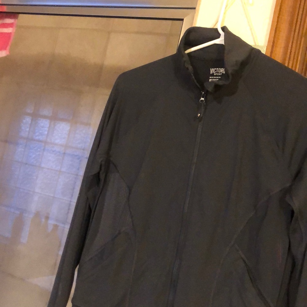Victoria sport zip up jacket